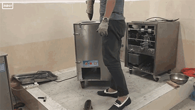 5bfe0fece9f48.gif 殺魚機(jī).gif